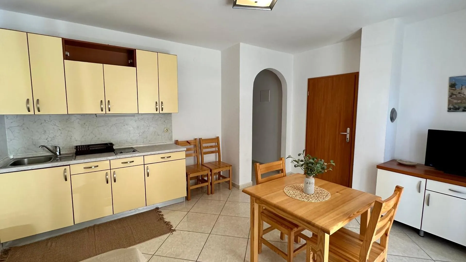 נובי ווינודולסקי Apartmani Velvet Vista דירה