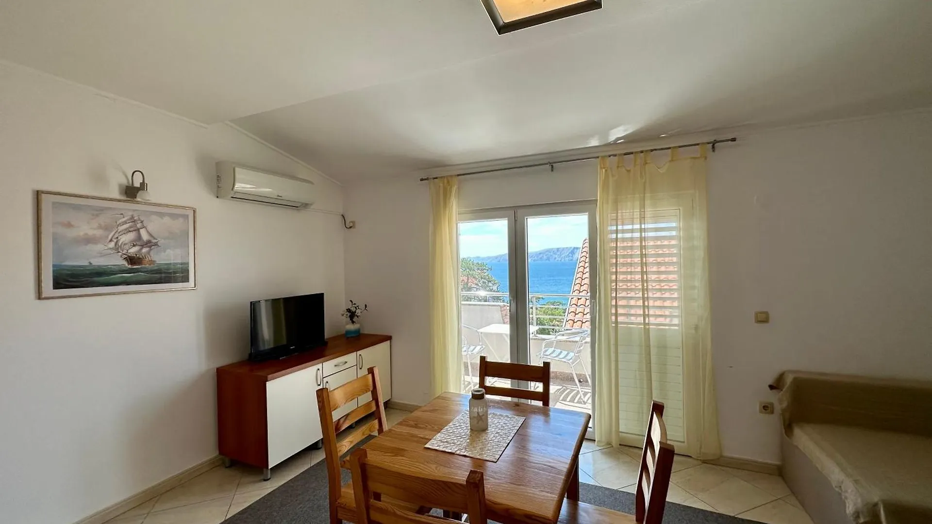 נובי ווינודולסקי Apartmani Velvet Vista דירה