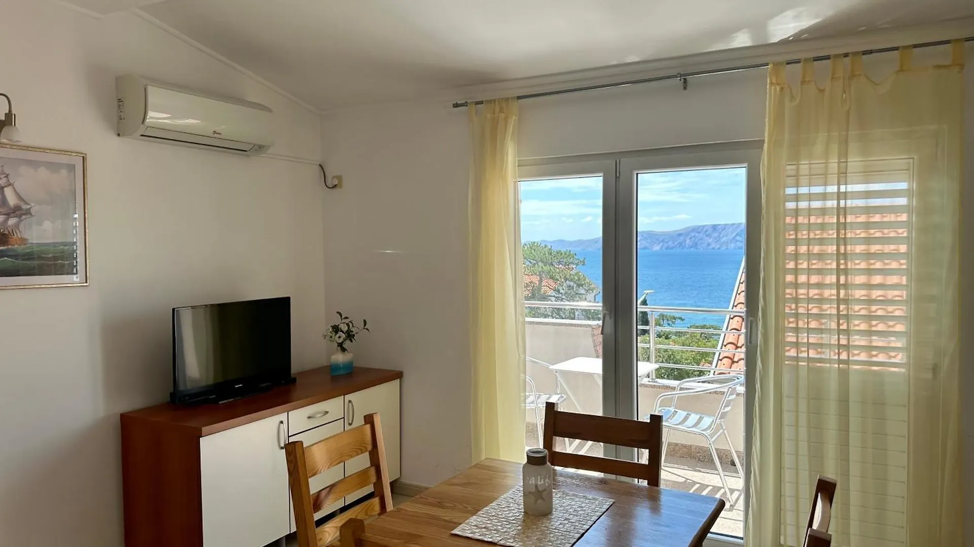 נובי ווינודולסקי Apartmani Velvet Vista דירה