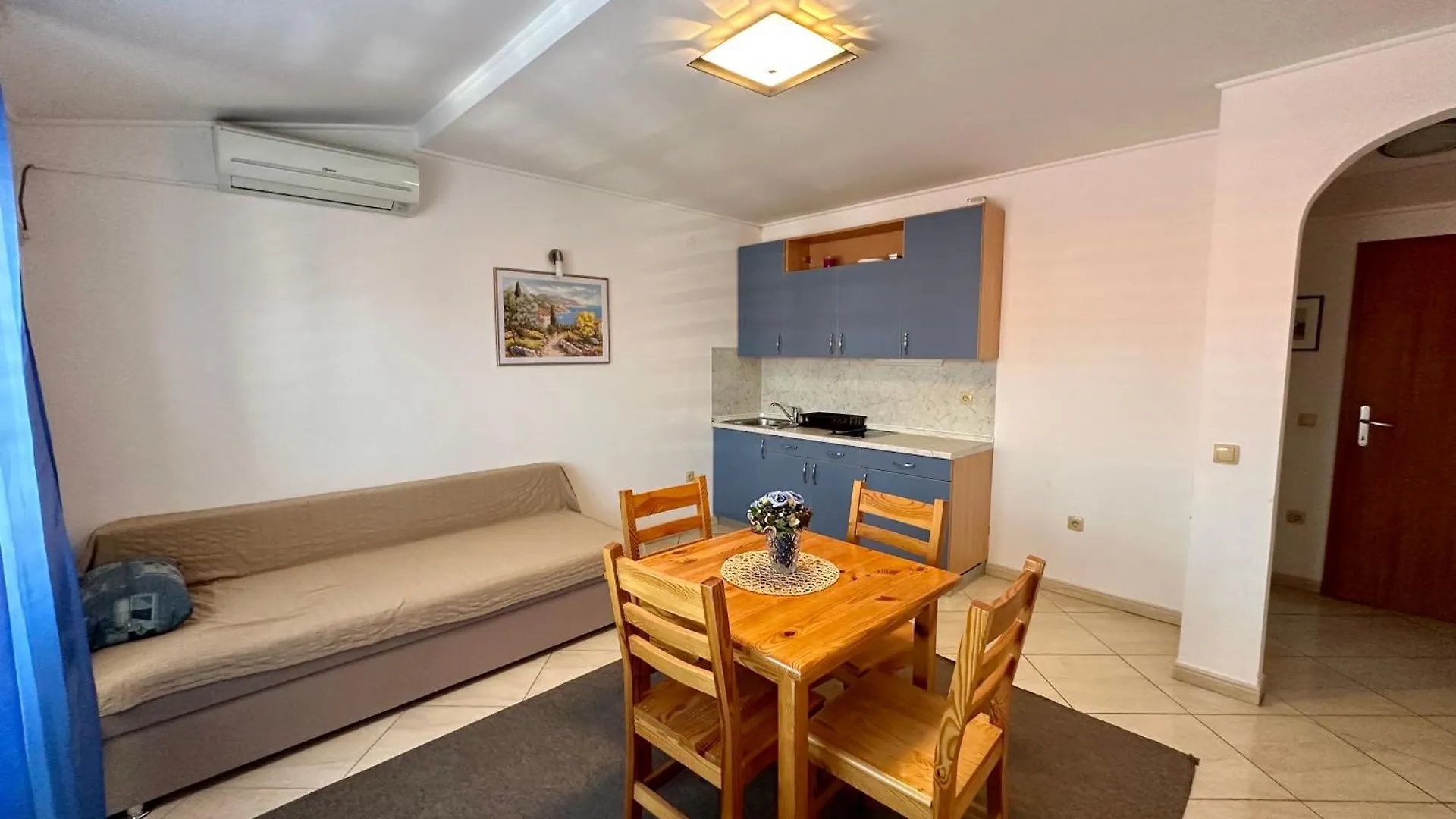 נובי ווינודולסקי Apartmani Velvet Vista