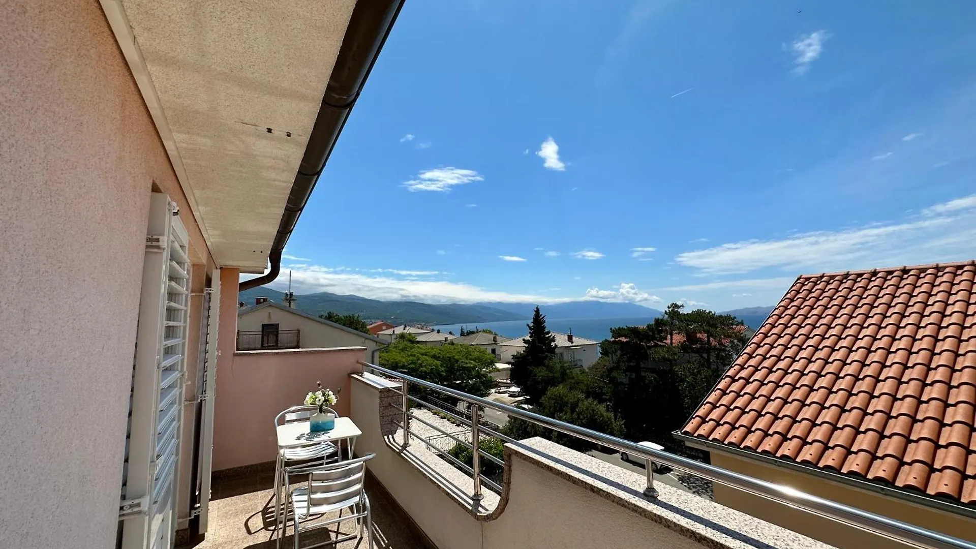דירה נובי ווינודולסקי Apartmani Velvet Vista קרואטיה