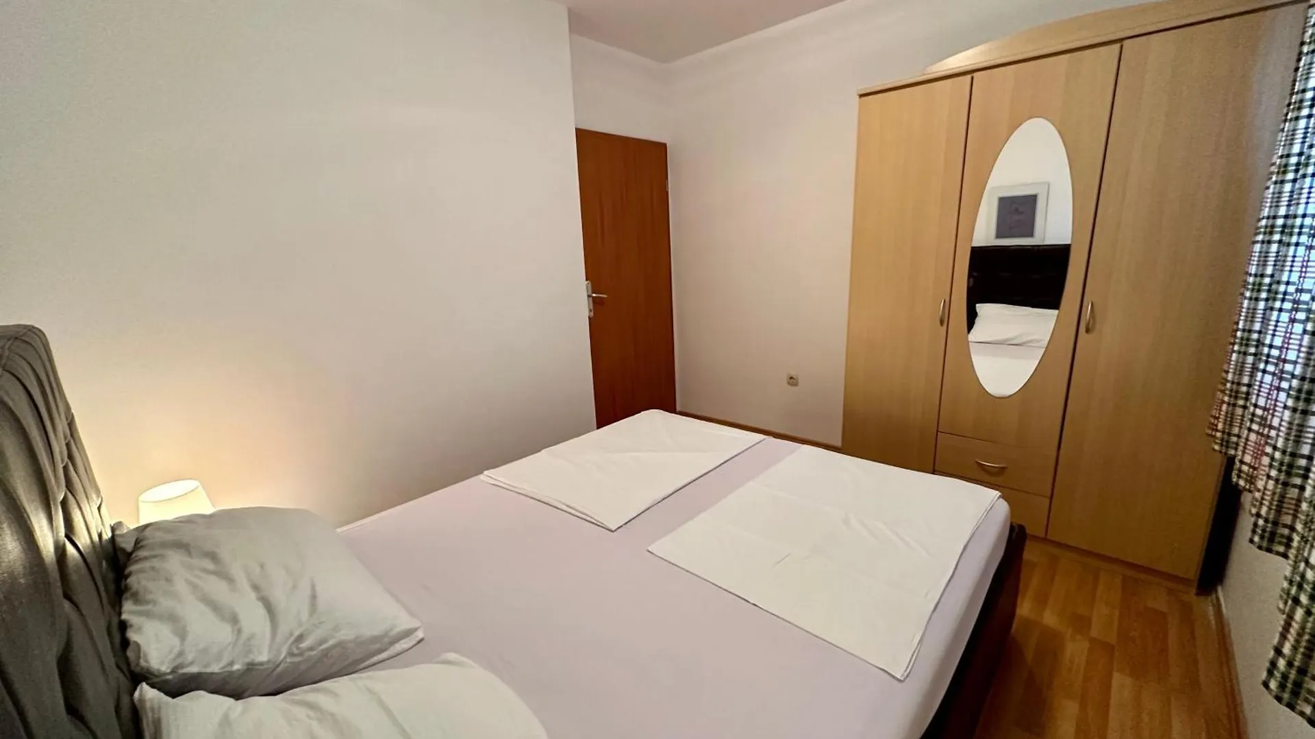 נובי ווינודולסקי Apartmani Velvet Vista נובי ווינודולסקי