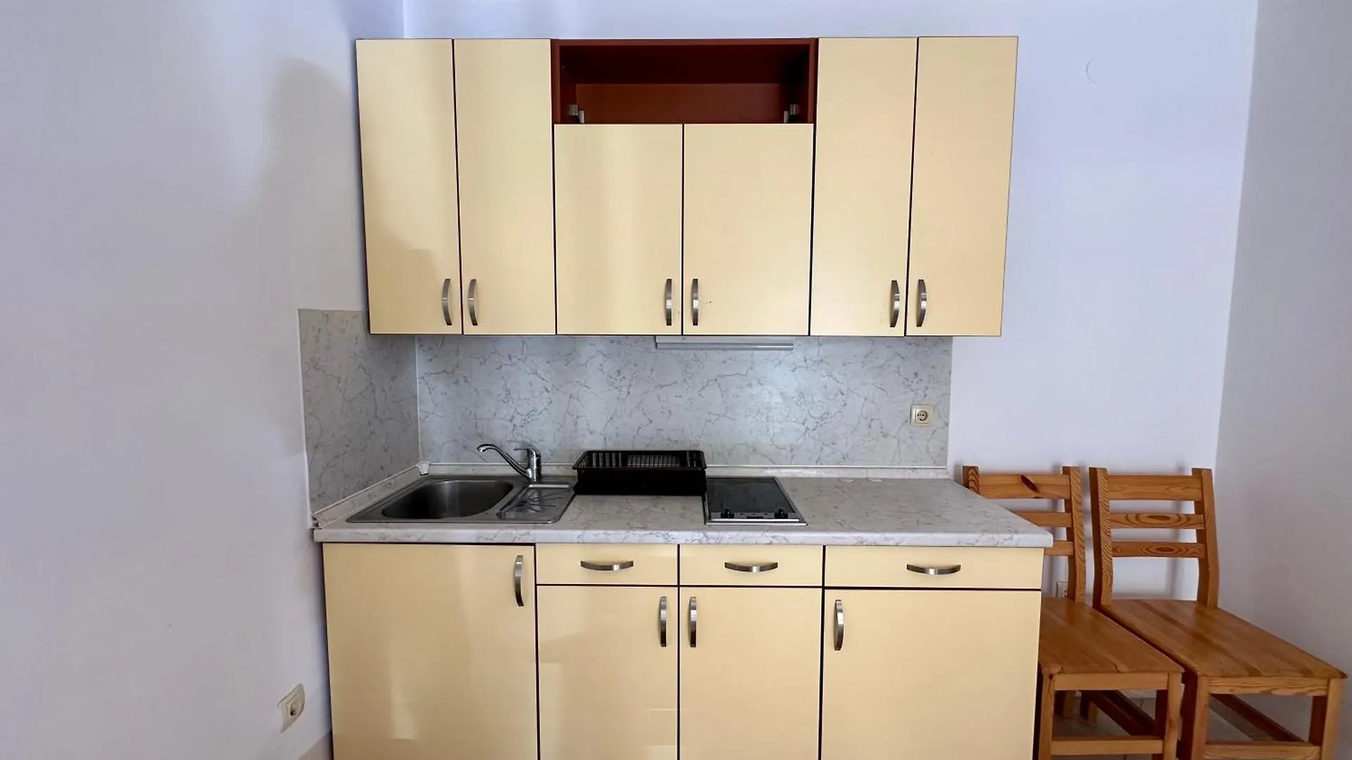 נובי ווינודולסקי Apartmani Velvet Vista