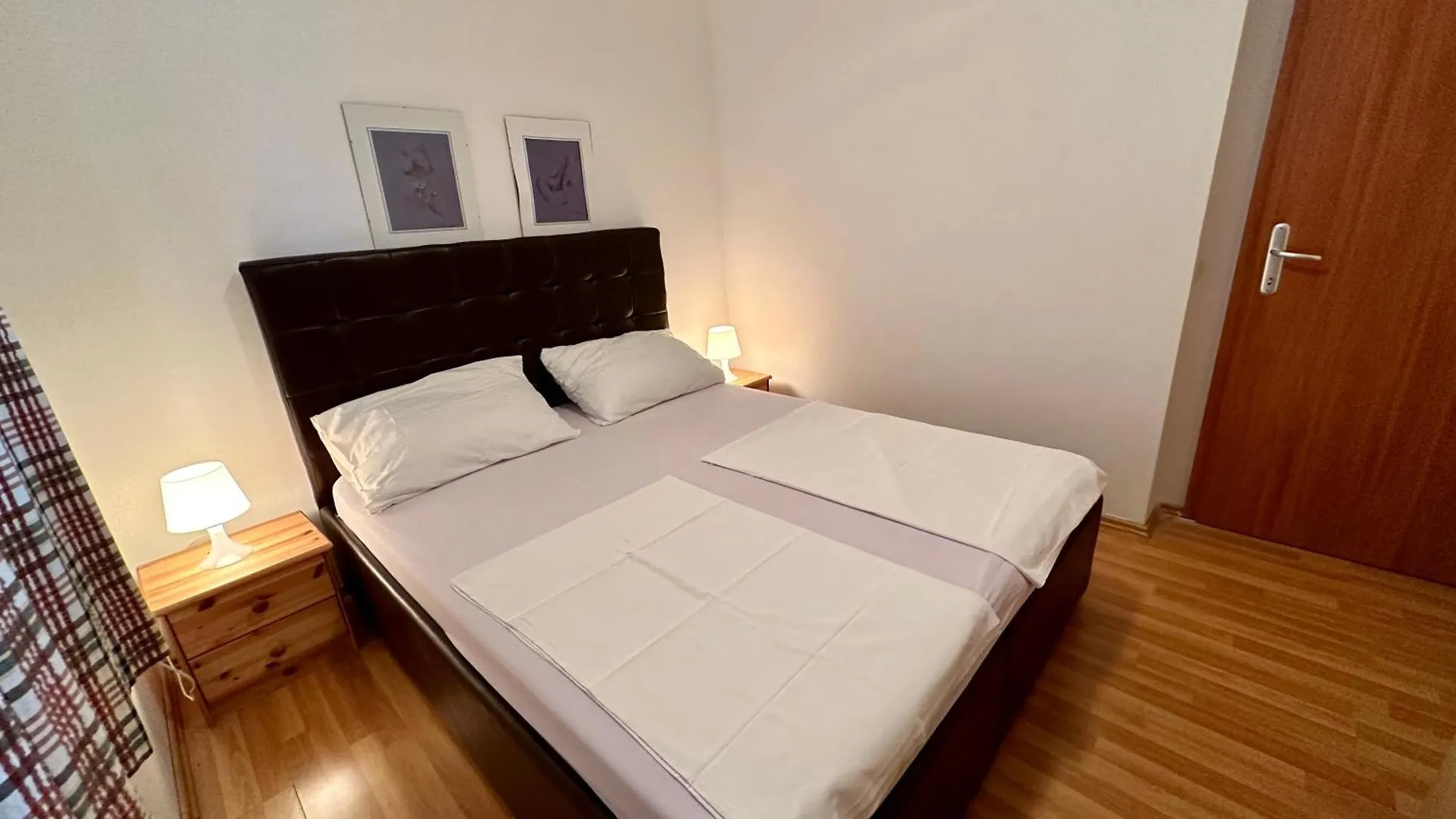 נובי ווינודולסקי Apartmani Velvet Vista